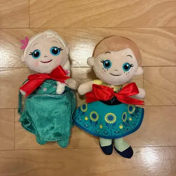 디즈니 겨울왕국 안나와 엘사 봉제 인형 세트
