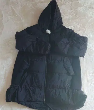 QTUME 후드 부착 블랙 다운 자켓