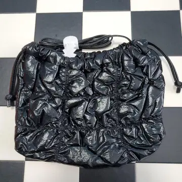 AT CREATION 숄더백 블랙