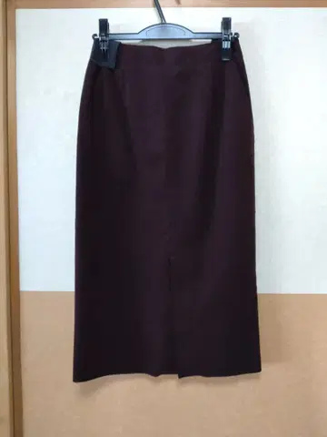 UNITED ARROWS 타이트 스커트