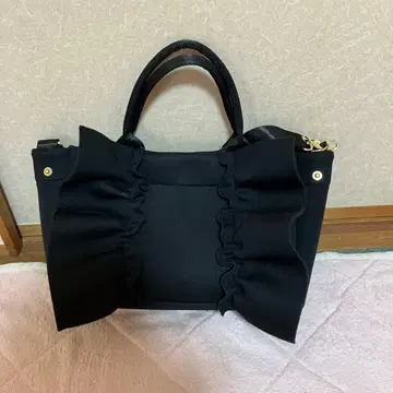 내추럴 꾸뛰르 블랙 스몰백 크로스백 프릴 귀여운