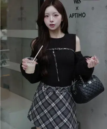 Darich 도킹 미들 허리 니트 미니 원피스