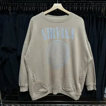 [ 즉발 ] 닐바나 NIRVANA 맨투맨 베이지 XL 상당