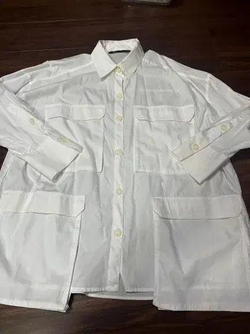 [ ZARA ] 포켓 부착 오버 사이즈 긴팔 셔츠