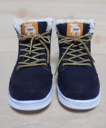 moz 스웨이드 보아 스니커즈