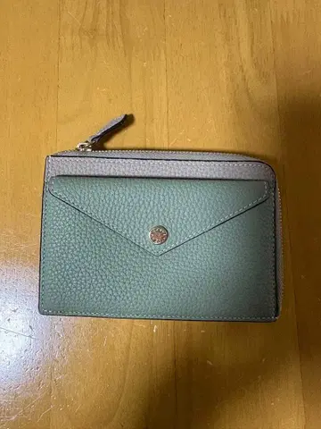 BONAVENTURA 프래그먼트 케이스 그린