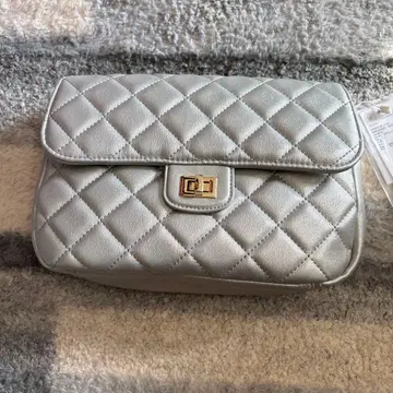 GLOBAL WORK 실버 퀼팅 숄더백