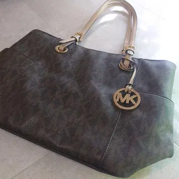 Michael Kors 다크 브라운 토트백