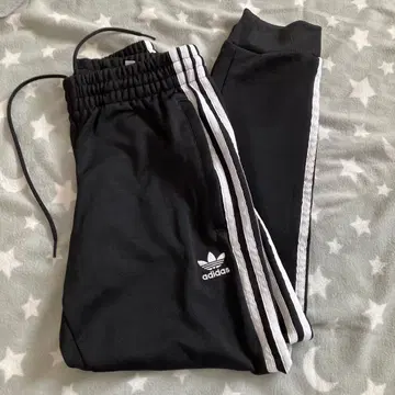 adidas 블랙 스웨트 팬츠s