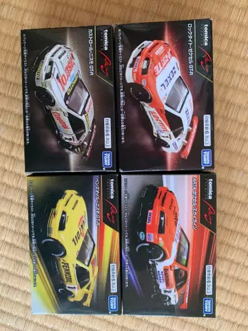 프리미엄 토미카 레이싱 GTR 4대 세트
