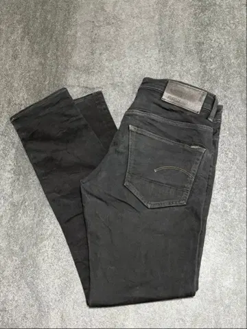 지스타로우 슬림 블랙 데님 w31