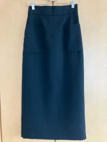 Tiara 블랙 타이트 스커트 롱 스커트