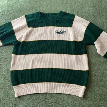 That's life 스트라이프 니트 스웨터