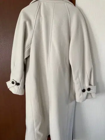 크림색 S 사이즈 롱 코트