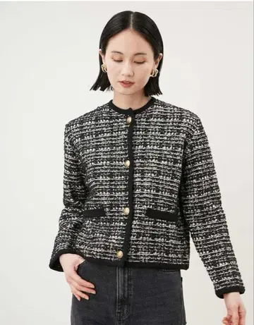 미라 오웬 금장 버튼 짧은 기장 트위드 니트 가디건 자켓