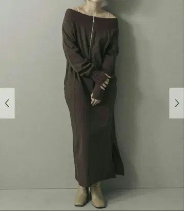 오프숄더 하프 지퍼 원피스