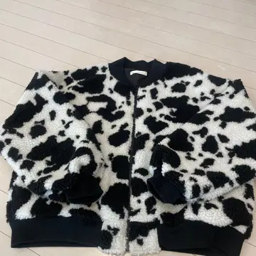 새상품급 카우 패턴 보아 풀 집업 자켓 L