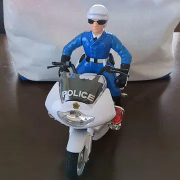 토이코 TOYCO 사운드 폴리스 바이크 백바이크