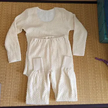 히다마리 내의 여성용 상하의 세트 M