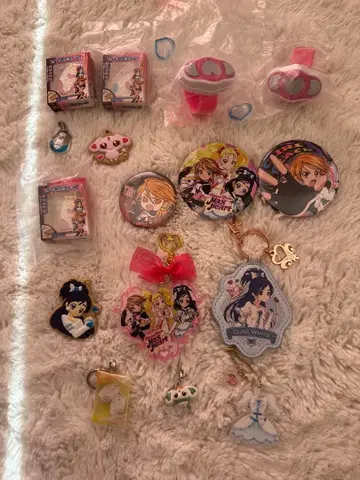 빛의 전사 프리큐어 초대 가챠 캔뱃지 키링 블랙 화이트