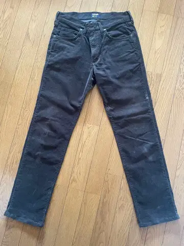 [ 새상품급 특가 ] Wrangler 다크 그레이 코듀로이 팬츠