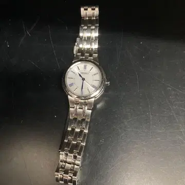 SEIKO 실버 손목시계