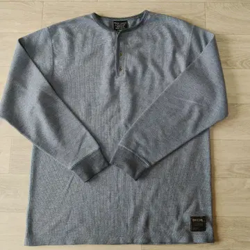 백 채널 헨리넥 롱T