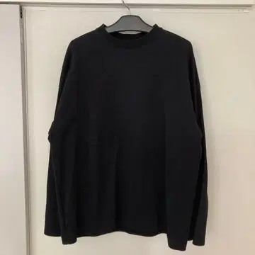 marka OVERSIZE TEE L/S