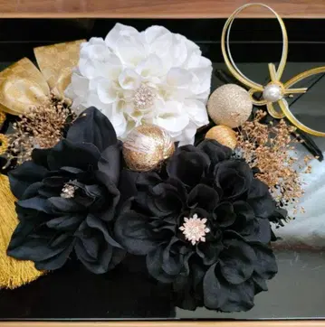 일본 의류 후리소데 성인식 등 머리 장식 세트 화이트와 블랙