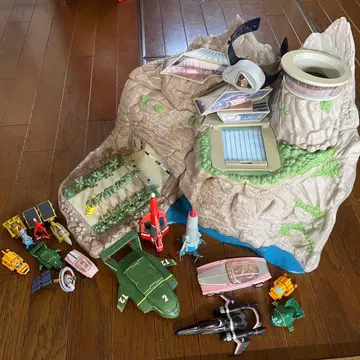 썬더버드 트레이시 아일랜드 사운드 비클 시리즈