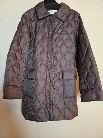 미사용 새상품 스캐파 브라운 퀼팅 스텔라 다운 코트 38