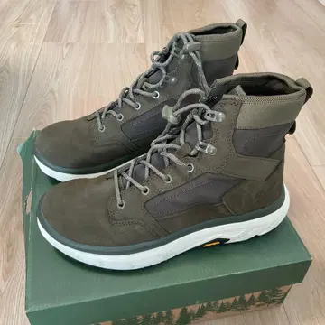 Danner 하이컷 아웃도어 신발 올리브 그린