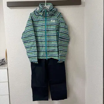 다이와 레인맥스 탈착식 레인수트 DR3005 블루 보더 M