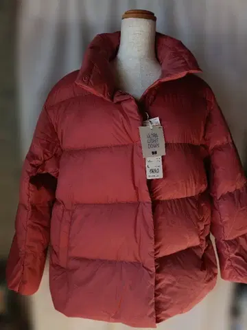 유니클로 울트라 라이트 다운 코쿤 L 핑크 11번