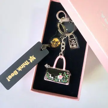 미사용 새상품 Think Bee! 싱크비 백형 키링 참