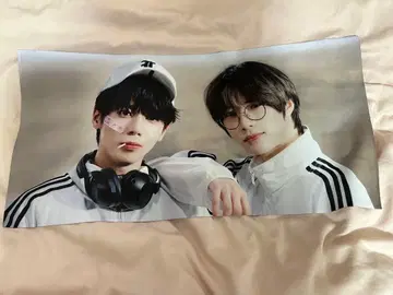 덤 포함 우프즈 슬로건 범규 태현