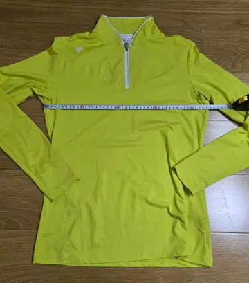 데상트 골프 스트레치 셔츠 L 사이즈