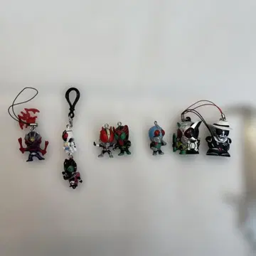 가면라이더 피규어형 키링 세트