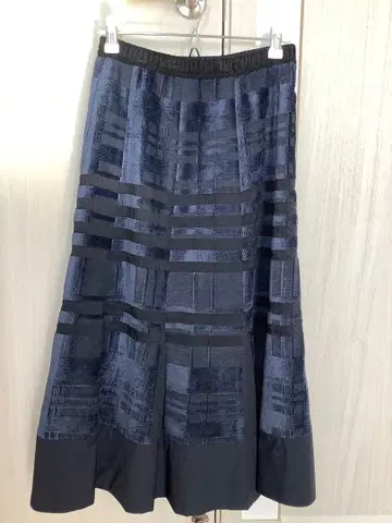 카로에서 구매 로싸 가을/겨울 제품 스커트