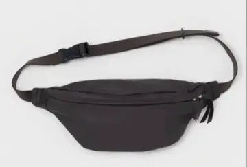 Hender Scheme cow waist pouch 초코