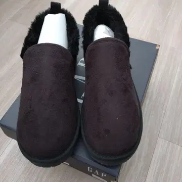 GAP 발수성 다크 브라운 어그 부츠