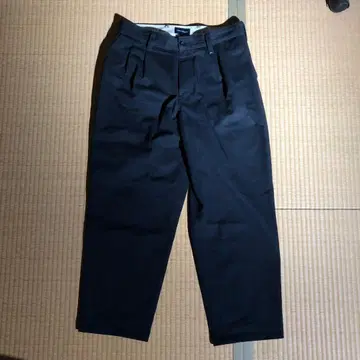 DESCENDANT DC-3 WIDE TUCK TROUSERS 치노 팬츠
