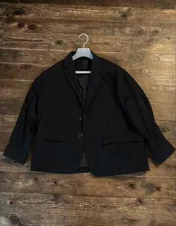 다이와 피어39 블랙 자켓 S 사이즈