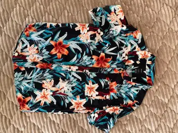 RVCA 플라워 프린트 반팔 셔츠