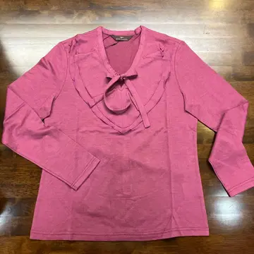 [미사용 새상품] 울 팩토리 QVC 모 100% 긴팔 옷깃 프릴 M