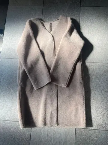 B.C.STOCK 미사용 새상품 페이크 무스탕 코트