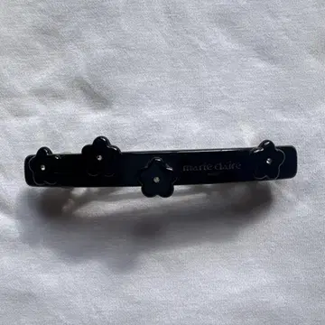 마리끌레르 꽃 모티브 헤어 클립