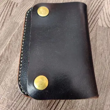 트래커 숏 지갑 접이식 지갑 새들 레더 블랙 블랙