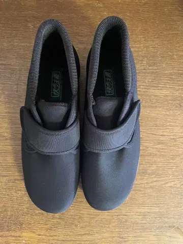 간호화 블랙 쾌보주의