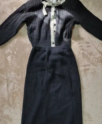 블랙 리브 니트 셋업